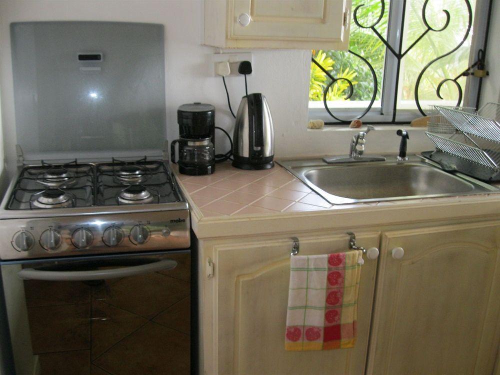 Nature'S Paradise Bed and Breakfast Marigot Bay Esterno foto
