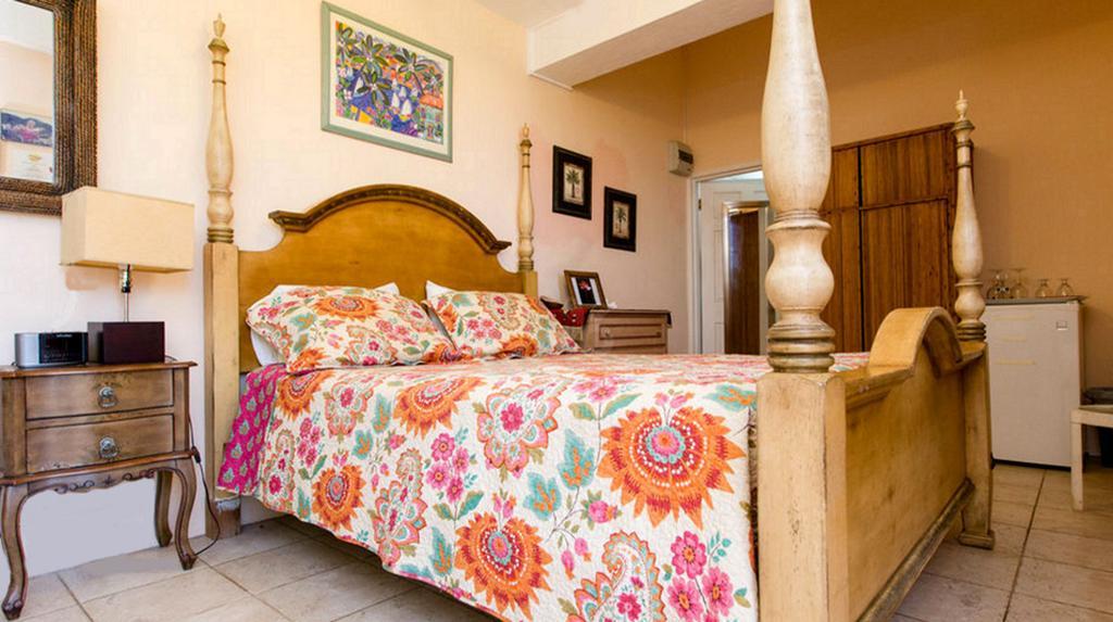Nature'S Paradise Bed and Breakfast Marigot Bay Esterno foto
