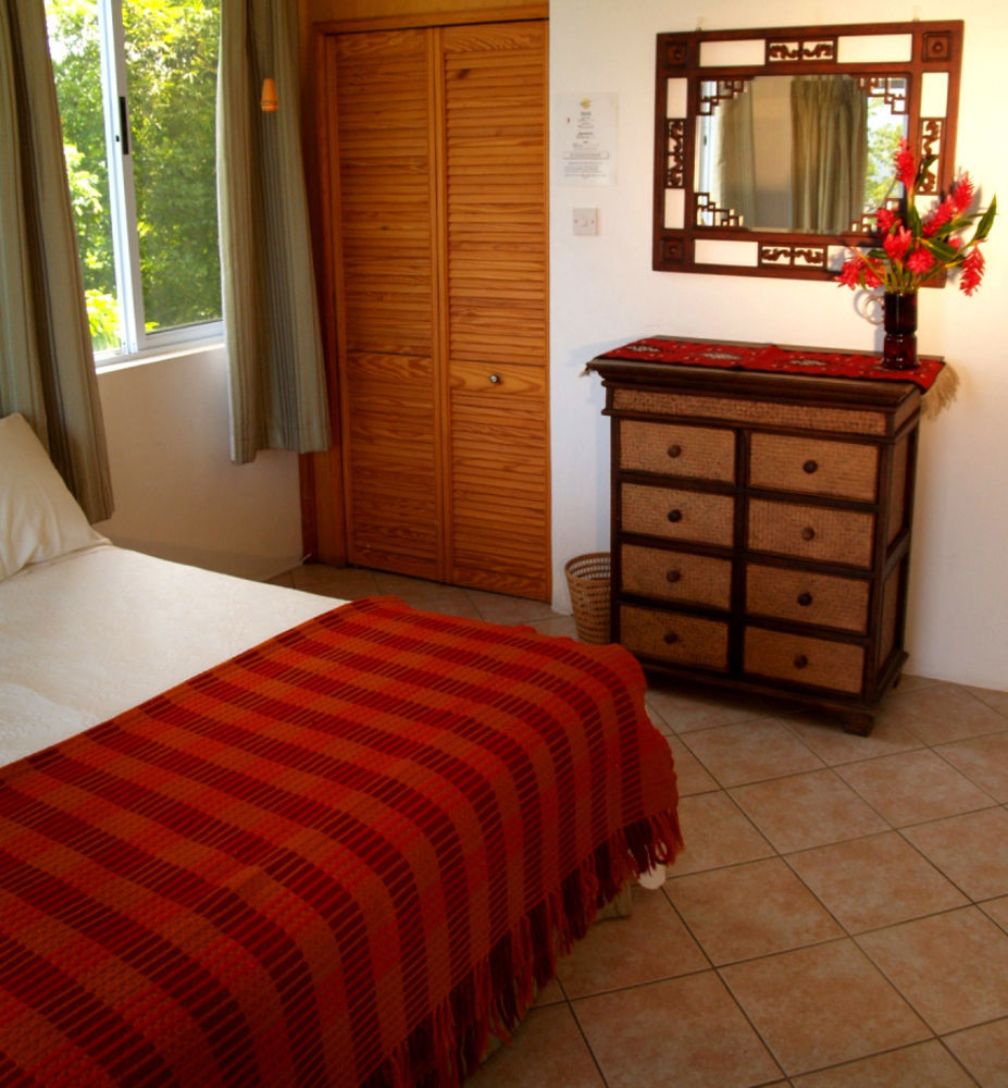 Nature'S Paradise Bed and Breakfast Marigot Bay Esterno foto