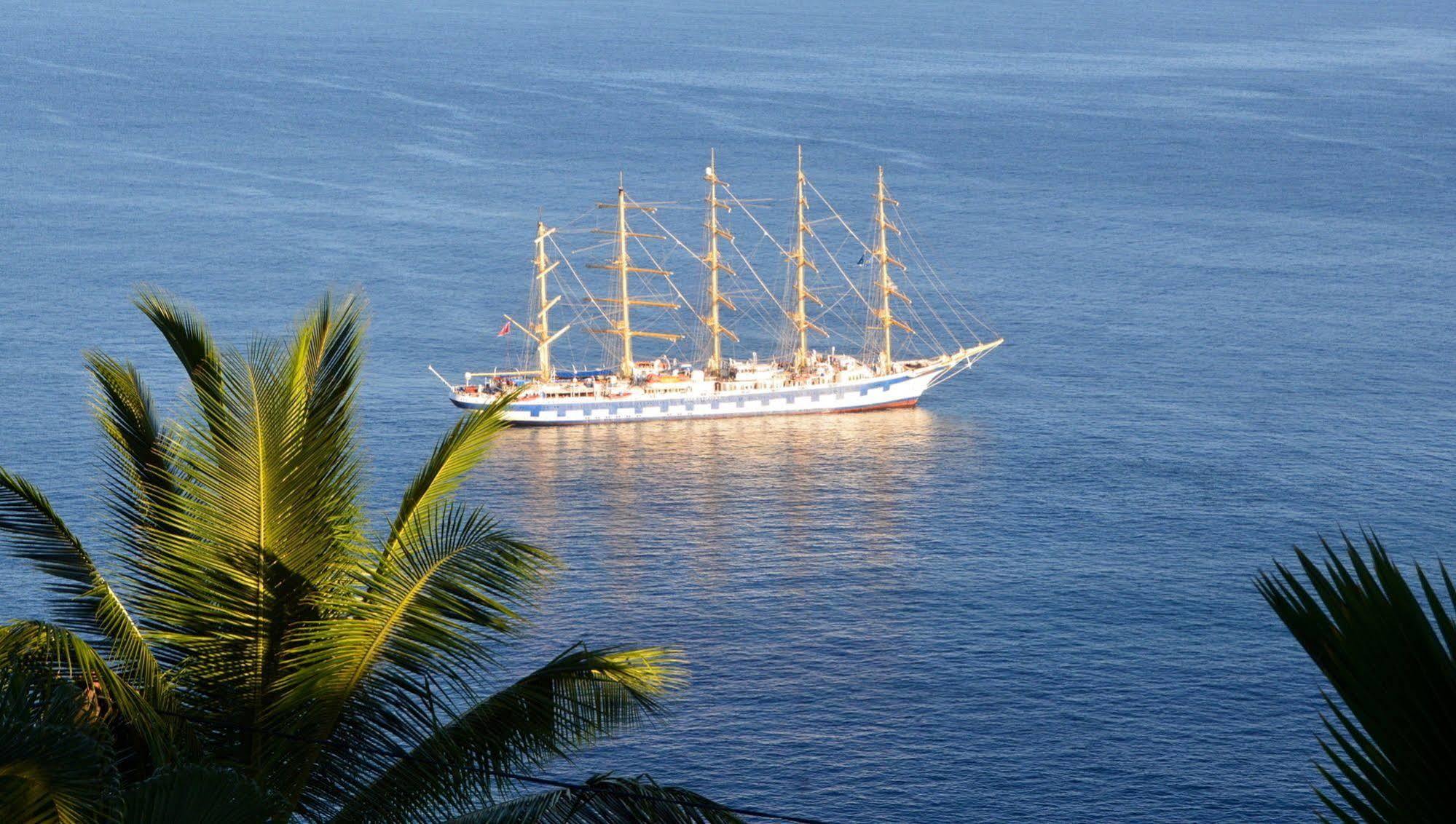 Nature'S Paradise Bed and Breakfast Marigot Bay Esterno foto