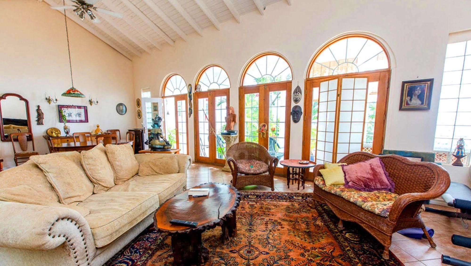 Nature'S Paradise Bed and Breakfast Marigot Bay Esterno foto