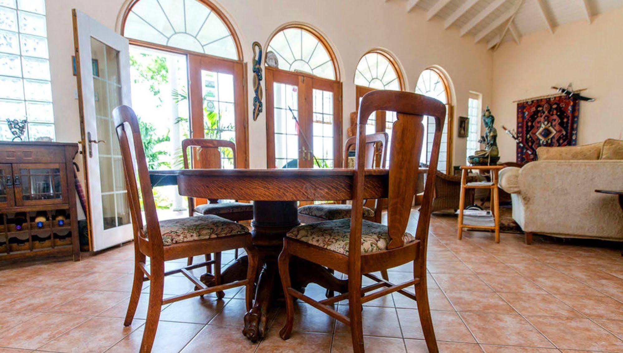 Nature'S Paradise Bed and Breakfast Marigot Bay Esterno foto