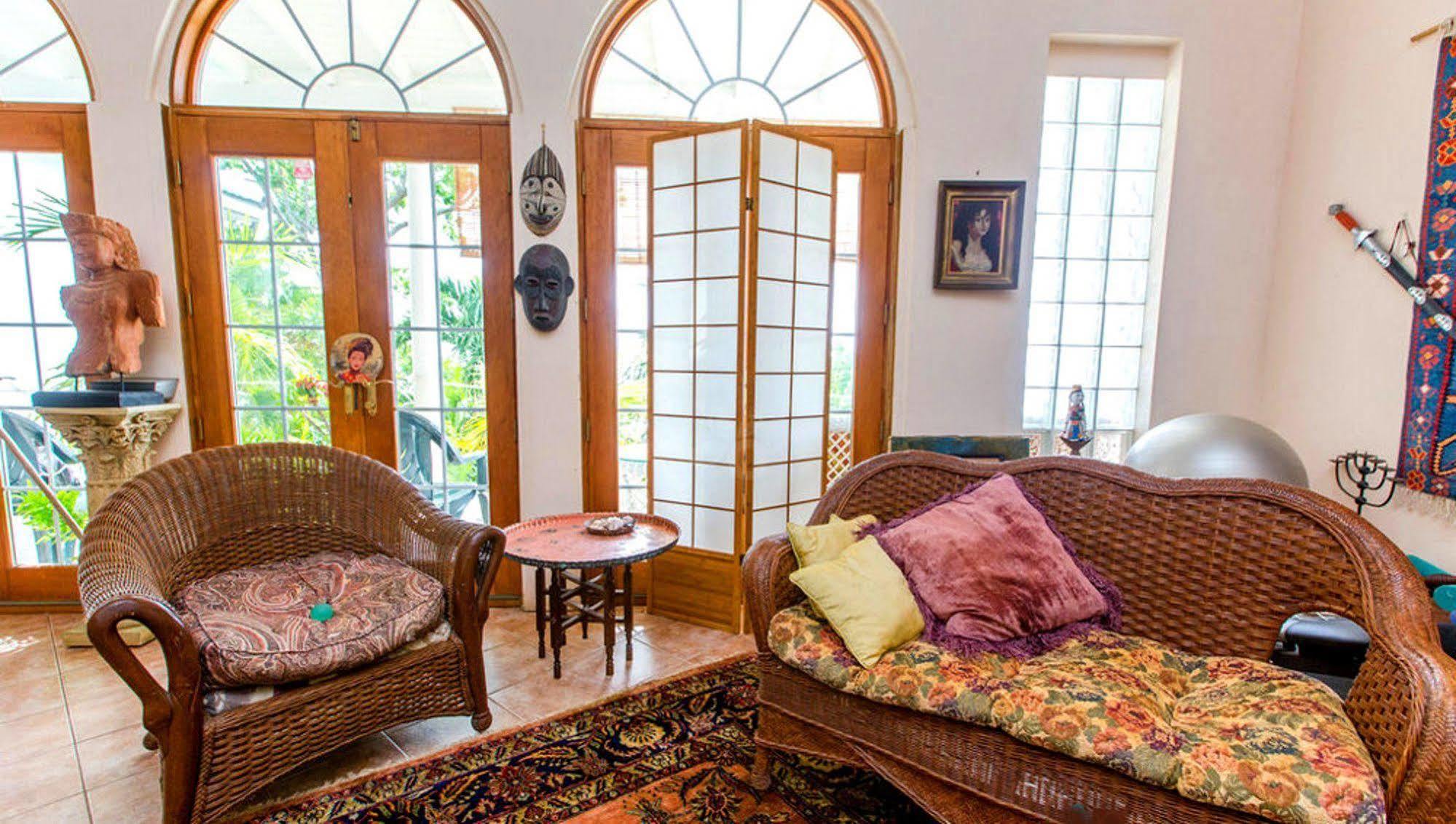 Nature'S Paradise Bed and Breakfast Marigot Bay Esterno foto