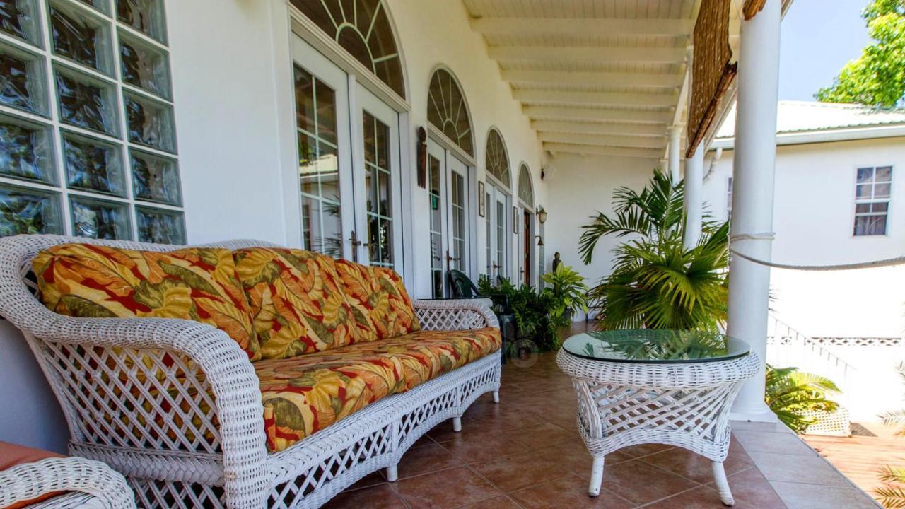 Nature'S Paradise Bed and Breakfast Marigot Bay Esterno foto